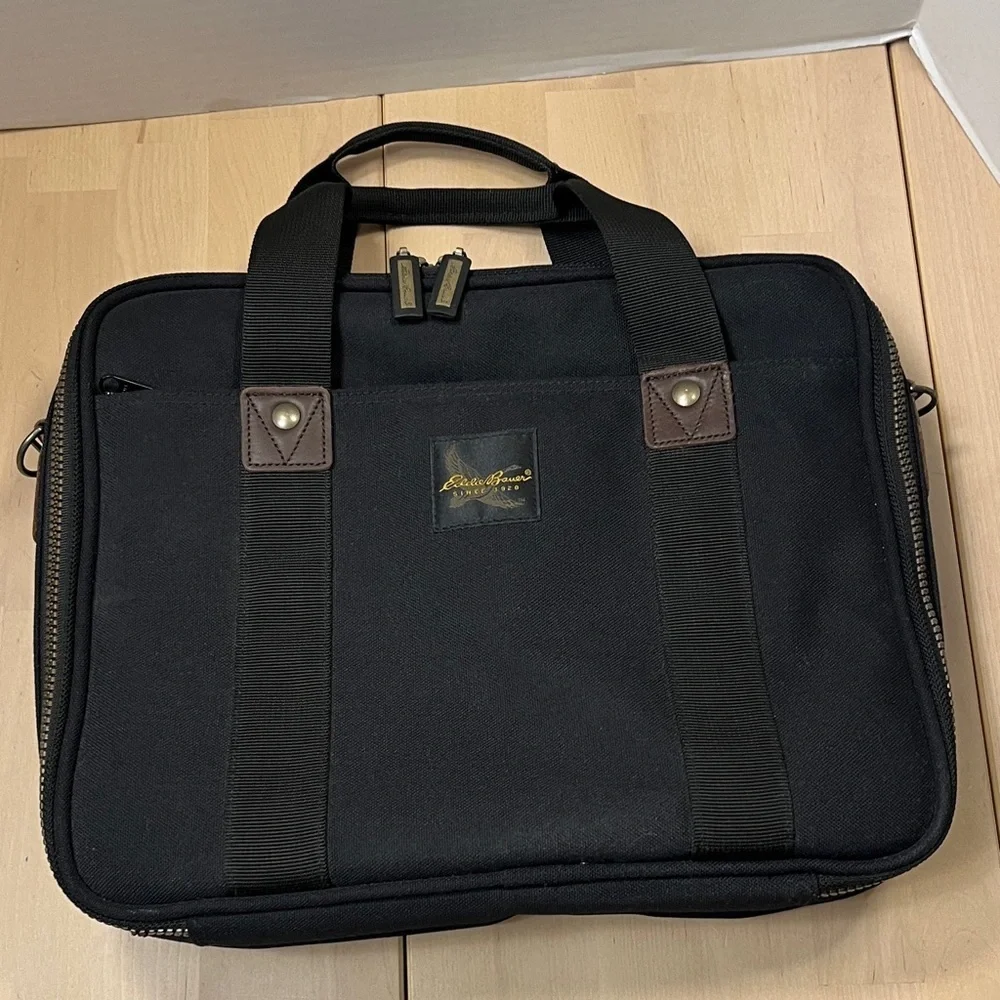 Y2K Eddie Bauer Black Nylon Laptop Case Brass & Leather Trim - No Shoulder Strap